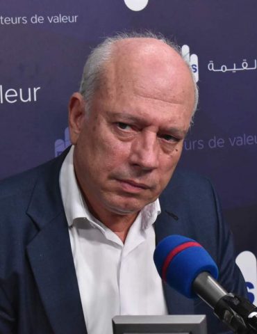 Hafedh Laamouri جواز التلقيح قانوني وهو يكرس علوية النظام العام الصحي ؟