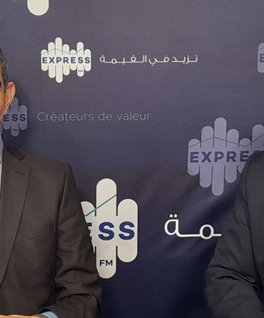 Sans titre 1 l'accélération digitale en temps de crise. Invités : Amara Bouzayeni, Hatem Trigui, membre club DSI. Au plateau Jounayd Yaacoubi et Zied Bacha