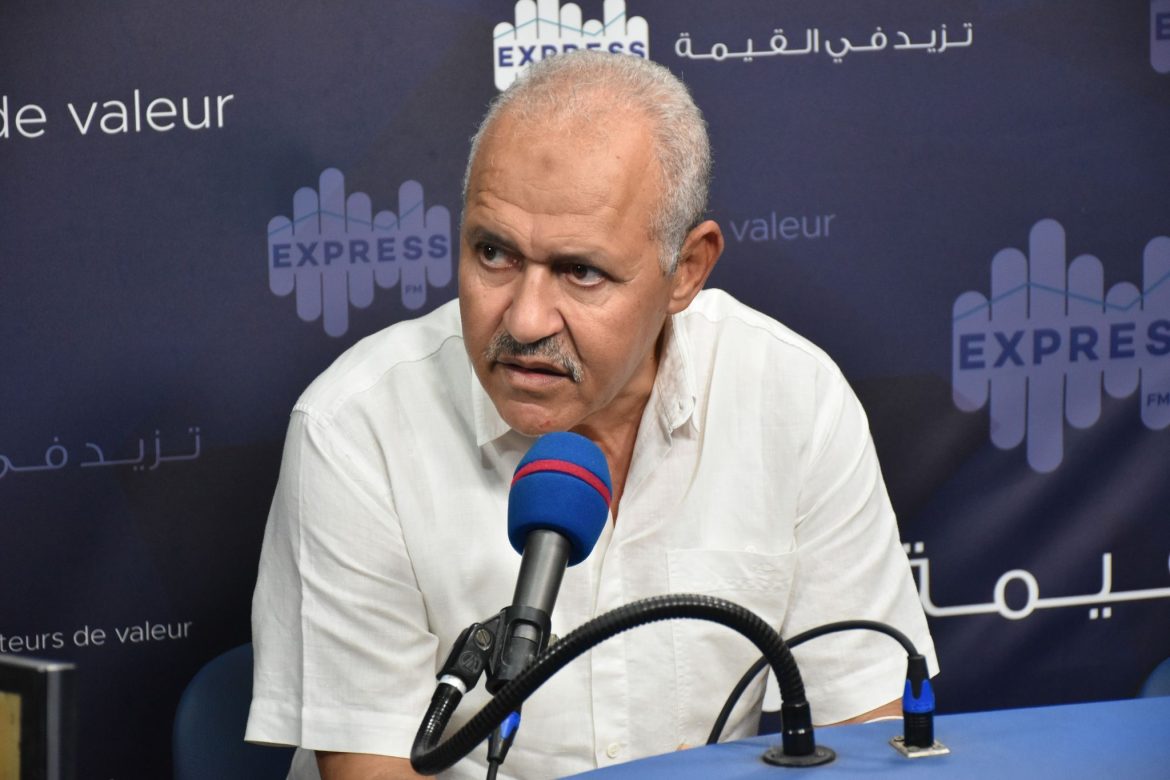 رضا شكندالي Chkoundali : Le contrat social, le dernier maillon du processus de négociation avant la conclusion d'un accord avec le FMI