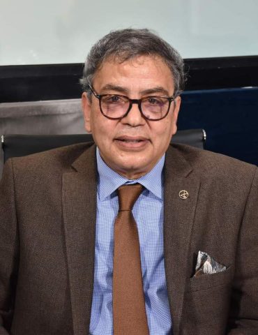 fathi أسعار البترول تتجاوز 120 دولار و إمكانية تجاوزها 130 دولار في الأيام القادمة