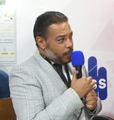 ياسين تواتي M. Yassine Touati CEO COMUNIK le leader tunisien et premier éditeur et fabricant de téléphonie sur IP en Tunisie et en Afrique ainsi que des solutions de centres de relation clients. Développement du savoir faire tunisien en Afrique.