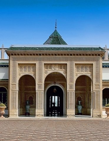 قصر الضيافة بالأسماء: قائمة المدعوين لجلسة الشؤون الاقتصادية والاجتماعية السبت بقصر الضيافة