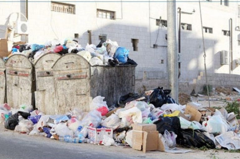 نفايات Youssef Adouani : Une journée de colère et une grève générale régionale pour dénoncer la crise des déchets à Sfax