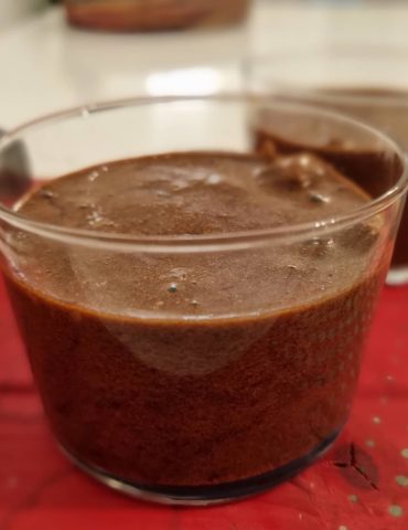 307977821 1239306773277055 7948686948367124128 n وصفتنا اليوم MOUSSE AU CHOCOLAT خليو تساؤلاتكم تجاوبكم عليهم احسان على صفحة اكسبراس اف ام #وقيّت حلو #الشارع_التونسي