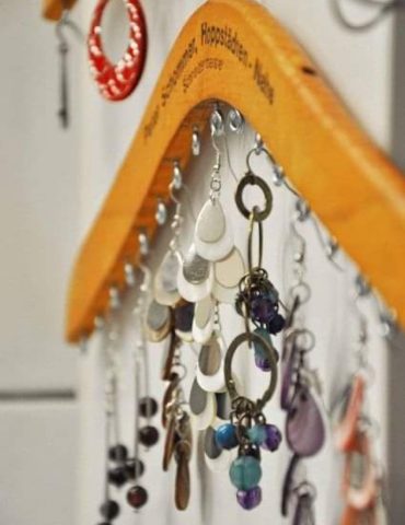 ahna ense Entretenir ses bijoux, c’est avant tout bien les ranger ! avec Ihsene Ben Mansour