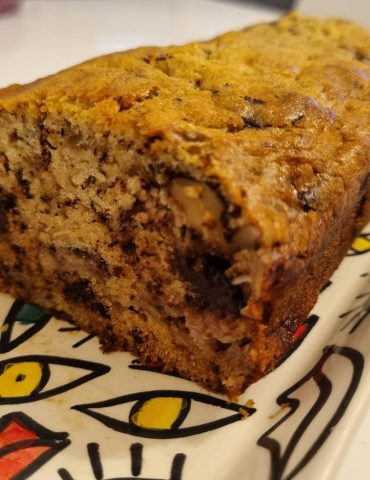 w9ayet hlou وصفتنا اليوم CAKE à la banane, chocolat et noix خليو تساؤلاتكم تجاوبكم عليهم احسان على صفحة اكسبراس اف ام