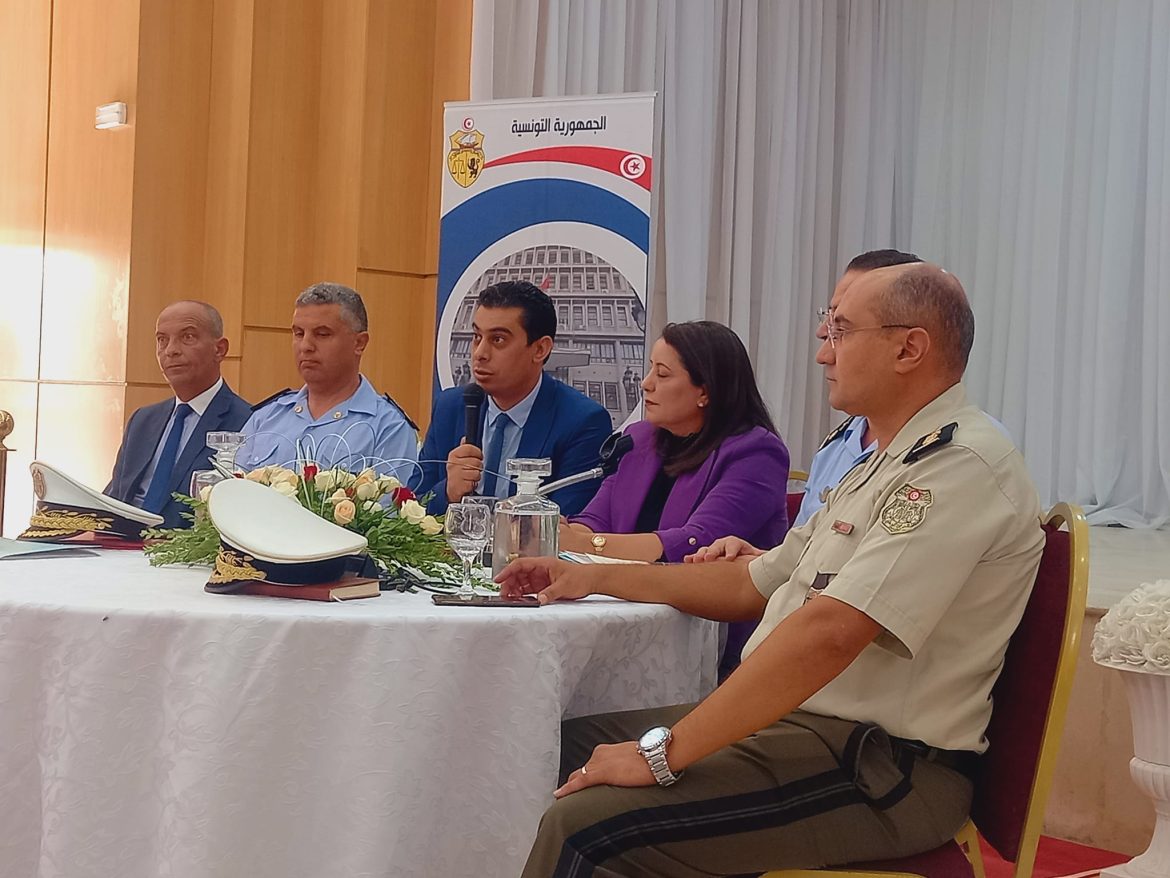 بوزغاية بوزغاية: وزير الداخلية تحصل على وعد من نظيره الفرنسي فيما يتعلق بالتأشيرات
