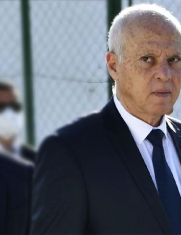 ech sar قيس سعيد : هناك توظيفاً للمرافق العمومية لخدمة المصالح الحزبية