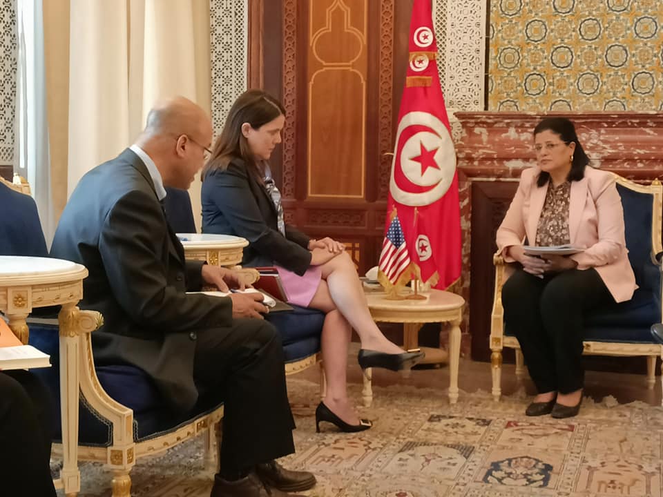 وزيرة المالية القائمة بأعمال السفارة الأمريكية تعبّر عن دعم بلادها لتونس للوصول إلى اتفاق نهائي مع صندوق النقد