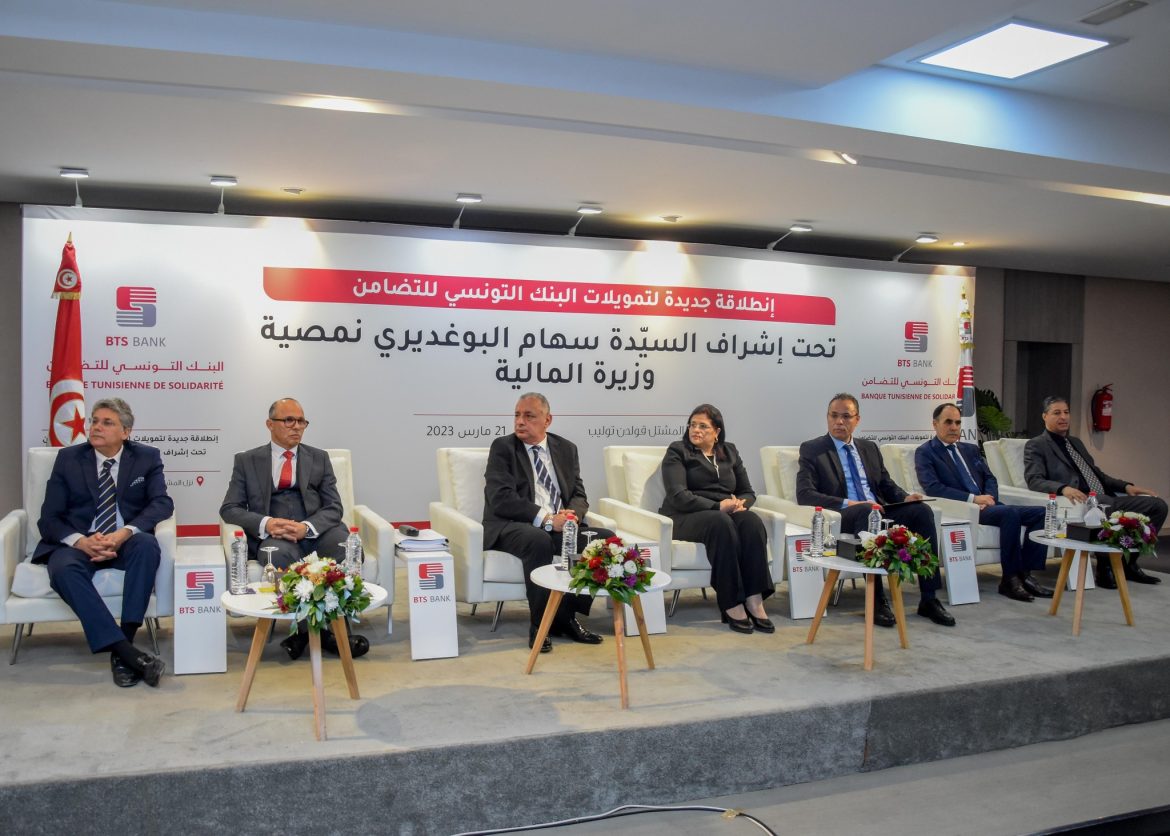 التشغيل إحداث صنف جديد من القروض لفائدة عدد من باعثي المشاريع