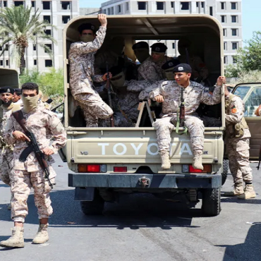ليبيا باكستان تتوسط لحل الأزمة في ليبيا