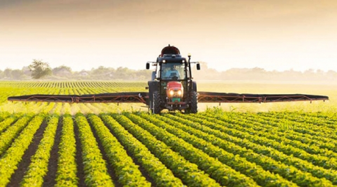 Sans titre 141 Riahi: "Il faut sauver le secteur agricole...!"