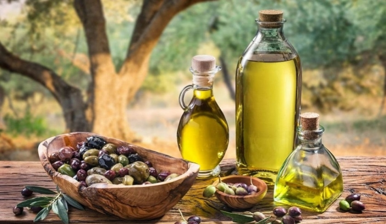 Sans titre 152 PLF 2024 : Instauration d'une taxe de 4% sur l'exportation de l’huile d’olive vierge lampante et l'huile de grignons d'olive