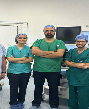 طبي 1 فريق طبي ينجح في إجراء عمليّة استئصال ورم بالفص السفلي للرئة اليسرى