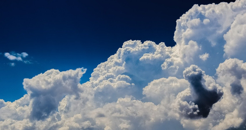 Couv nuages 1 Météo : Temps clair et peu de nuages