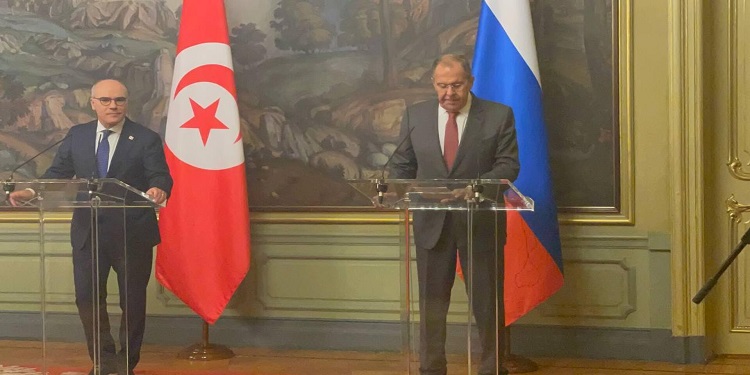 Serguei Lavrov Nabil Ammar Sergueï Lavrov arrive, aujourd'hui, en Tunisie