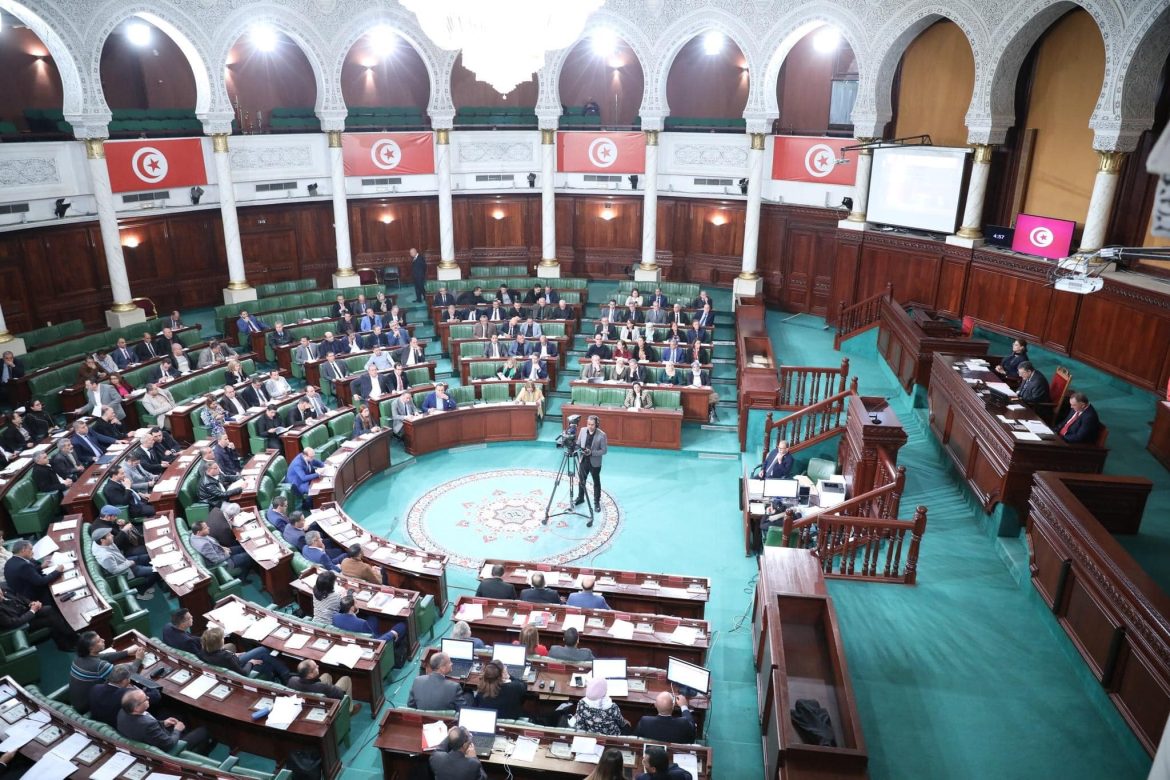 مجلس مجلس النواب يعقد جلسة عامة للنظر في مشروعي قانونين