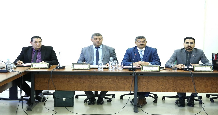 لجنة المصادقة على مشروع قانون تنظيم التجارة الدولية بأصناف الحيوانات والنباتات المهددة بالإنقراض