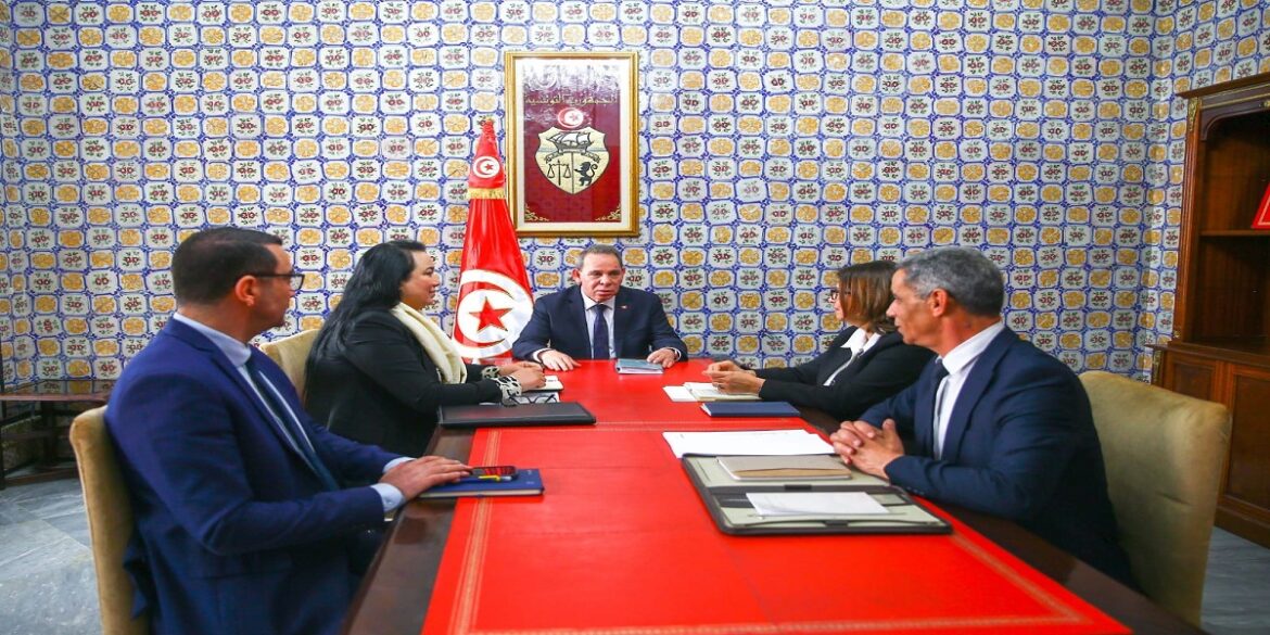 7acheni جلسة عمل حول التعداد العام للسكان والسكنى