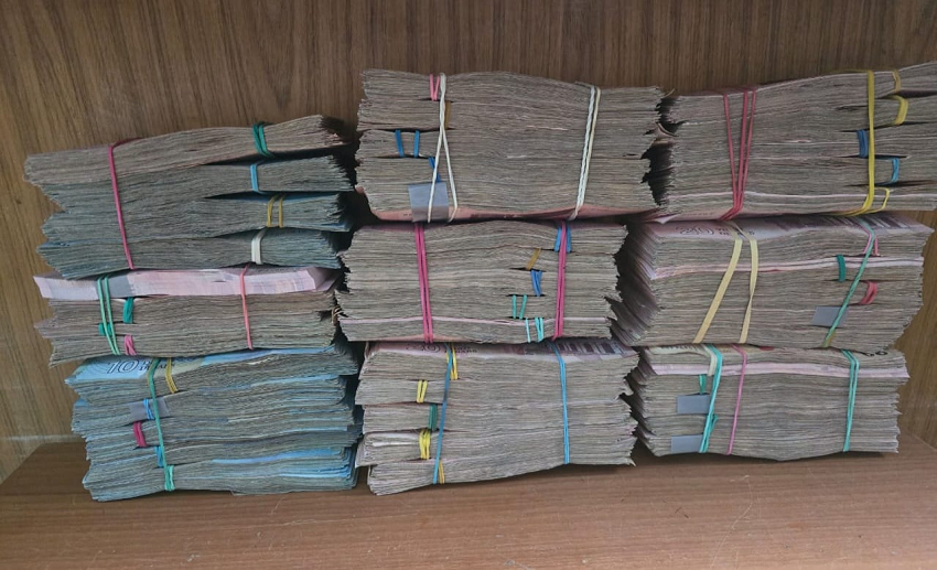 اموال حجز سجائر ومبالغ مالية مهربة بقيمة فاقت 700 ألف دينار