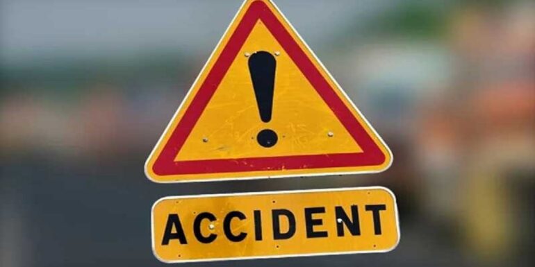 accident0000 حوادث المرور تؤدّي إلى وفاة 100 شخص وجرح 523 آخرين