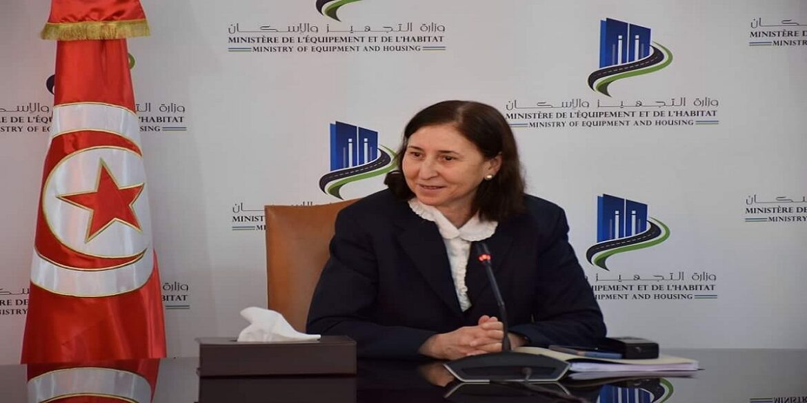 na9el وزيرة النقل بالنيابة تدعو إلى التسريع في تركيز منظومة نقل عمومي متطورة