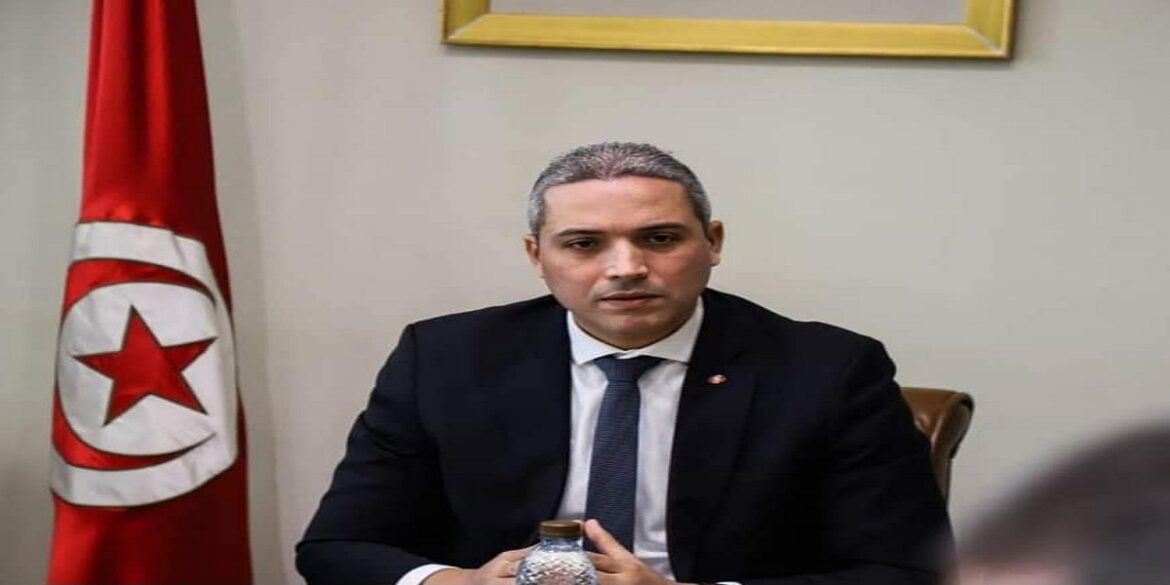 siye7a وزير السياحة يشدد على ضرورة التسريع في تنفيذ البرامج المرسومة