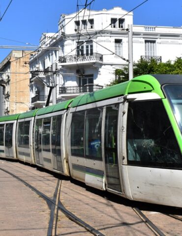 metro تباحث برنامج صيانة وتأهيل عربات المترو من نوع CITADIS