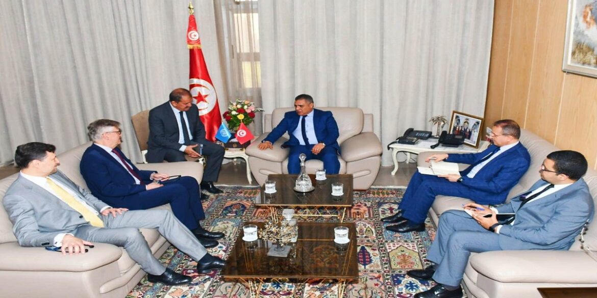 dekhileya وزير الداخلية يلتقي وكيل الأمين العام للأمم المتحدة المكلّف بمهمّات السلام الأممية
