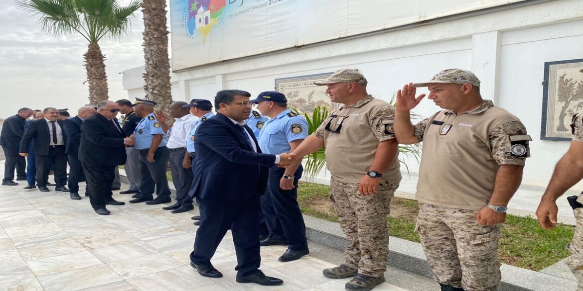 ma3ber تباحث آليات إعادة فتح معبر رأس جدير أمام حركة المسافرين والبضائع