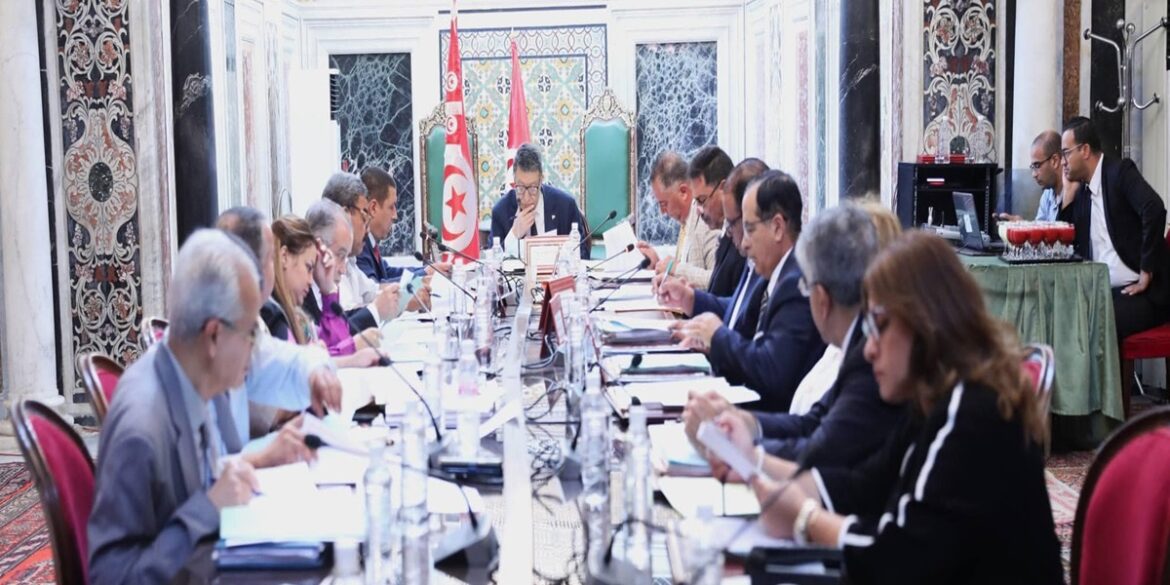 majles 1 مجلس نواب الشعب يعقد جلستين عامتين للمصادقة على مشروعي قانونين
