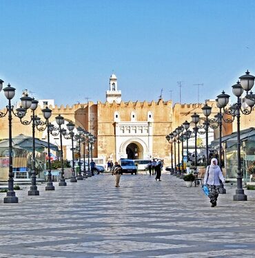 Sfax 1 Sfax : 14 omdas limogés