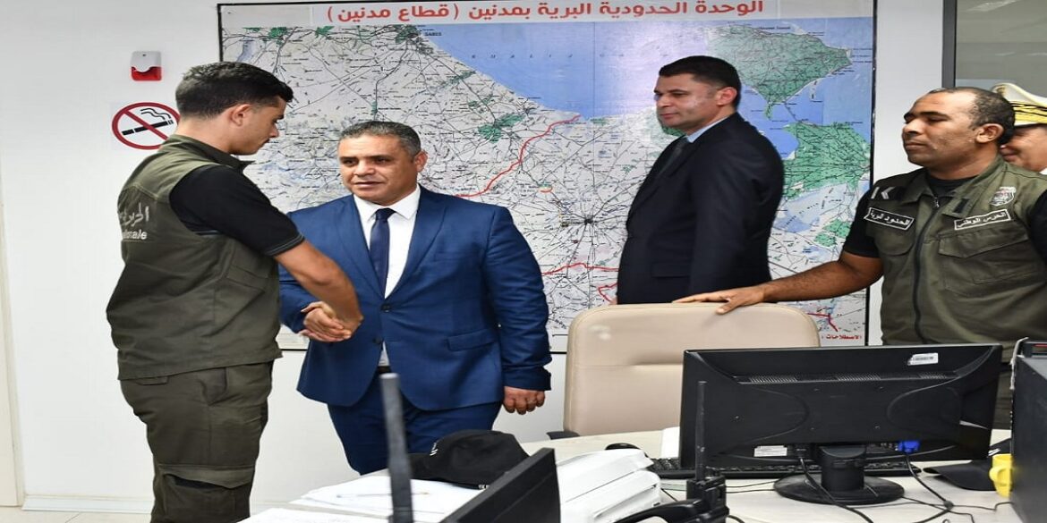 dekhileya وزير الداخلية يدشن مقرّ مركز الوحدة الحدُوديّة البرّية للحرس الوطني بمدنين