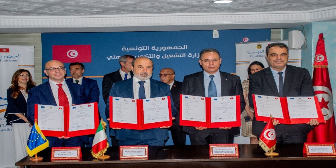 italy مؤسسات إيطالية توفر 2000 عقد عمل لفائدة الشباب التونسي
