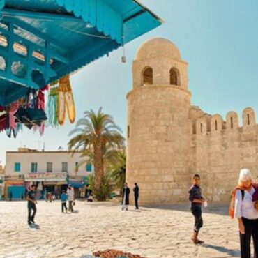 tourisme 1 تفاصيل الاستبيان المتعلق بمدى رضا السياح على المنتوج السياحي التونسي ..