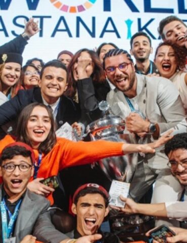 1729163321916 "Enactus Tunisie" تفوز بلقب بطل العالم في مسابقة "Enactus World Cup"