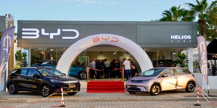 BYD 7 Inauguration d’un nouveau showroom BYD LAC 1