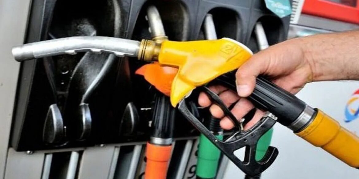 petrol الطلب على المواد البترولية يسجل ارتفاعا بنسبة 2 بالمائة