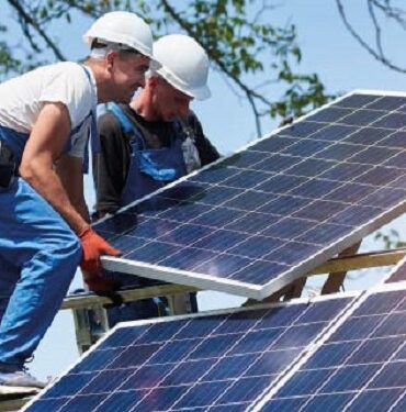 panneaux solaires Relèvement des droits de douane sur les panneaux solaires : les professionnels du photovoltaïque protestent