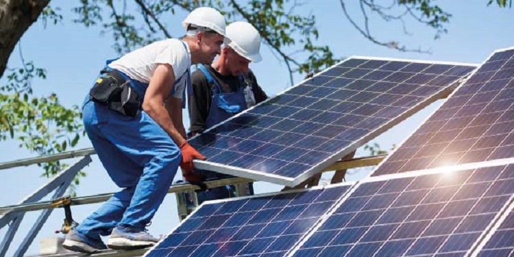 panneaux solaires Relèvement des droits de douane sur les panneaux solaires : les professionnels du photovoltaïque protestent