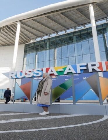 russia africa بينها تونس: روسيا تسعى لإنشاء مناطق تجارة حرة في 4 دول عربية