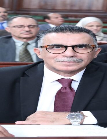 wzir "التفويت في الأراضي الدولية غير الفلاحية بإجراءات تفاضلية لفائدة .."