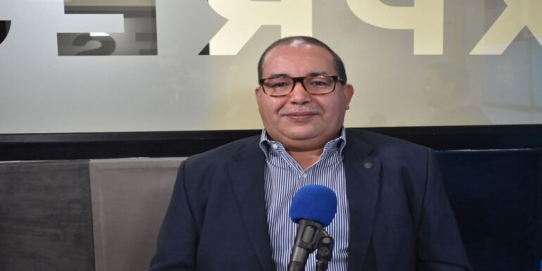 arbi lafet العميد العربي لفات: مع بداية 2025 تنطلق دراسة مطالب التصدير والتوريد عبر تطبيقة "المعلومات الملزمة"