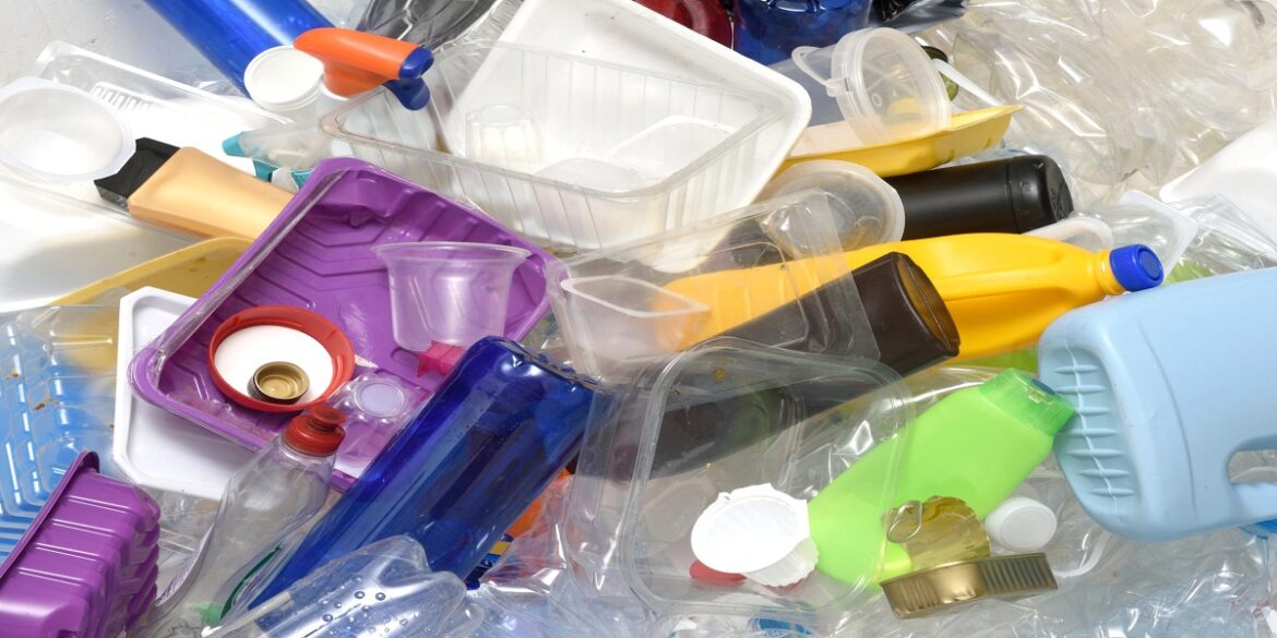 PLASTIC 1 رئيس المجمع المهني للبلاستيك: 500 ألف موطن شغل يوفرها القطاع