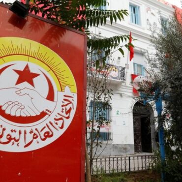 ugtt اتحاد الشغل: يدعو إلى الترفيع في الجرايات الدنيا التي لا تتجاوز 260 دينارا شهريا