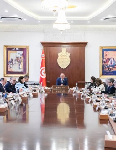FB IMG 1740578747205 مجلس وزاري مضيق يقر جملة من الإجراءات في قطاع المياه