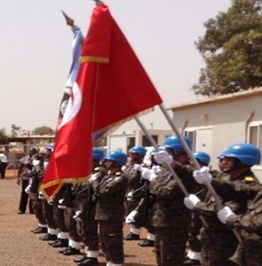 Soldat Tunisie casque bleu