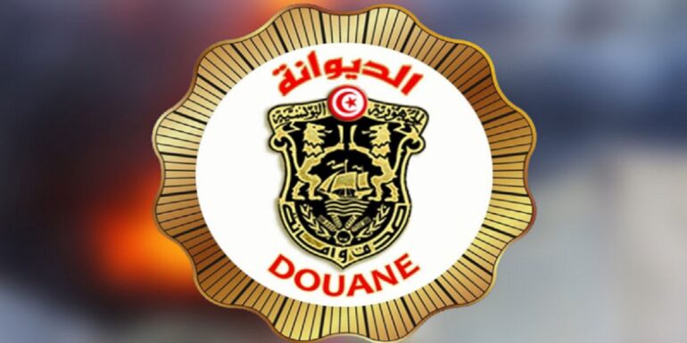 douane 15 1ضضضضض احباط عملية تهريب كمية من الدواء المخدر براس الجدير