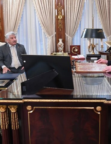 ra2is رئيس الجمهورية: "الشركات الأهلية يمكن أن تحوّل كل جهات الجمهورية إلى مصادر للثروة"