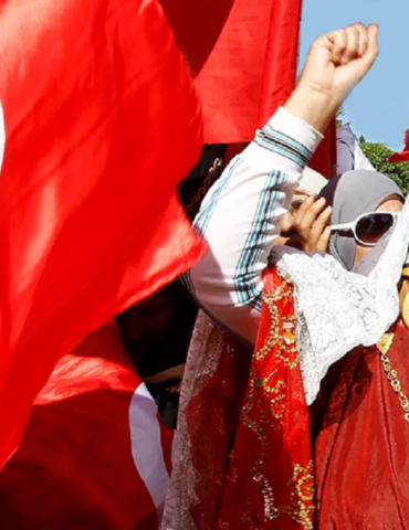 women tunisian في اليوم العالمي للمرأة: "الهشاشة الاقتصادية أكبر التحديات الاجتماعية"